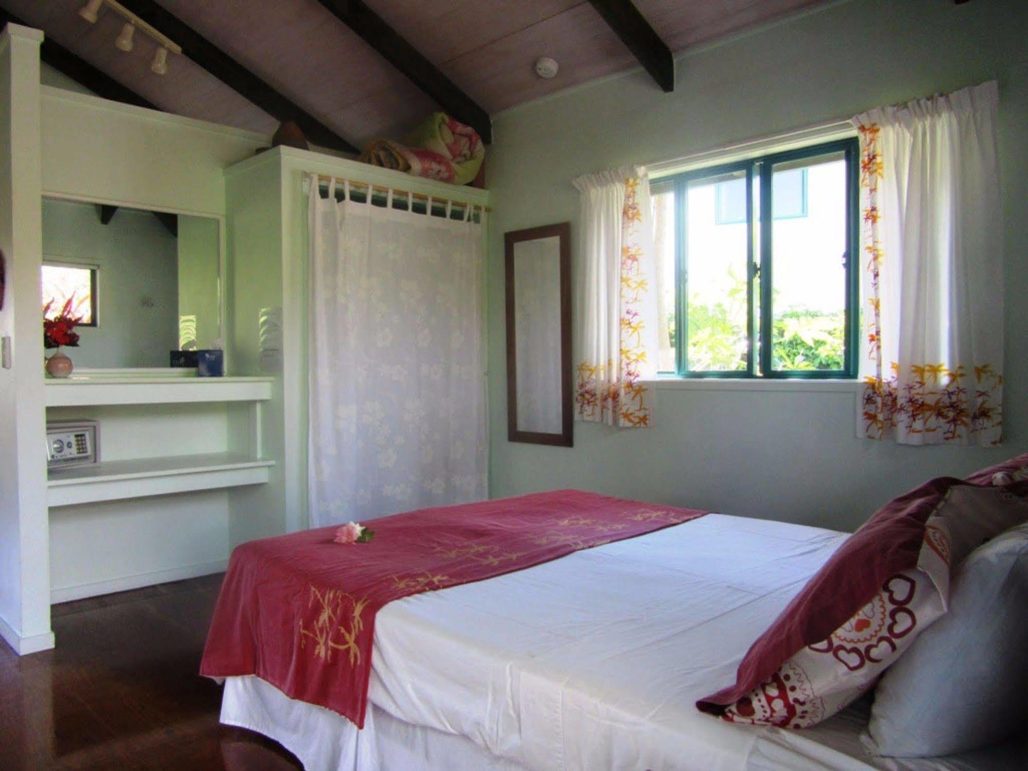Aroa Kainga Bungalows&Apartment Rarotonga Bagian luar foto