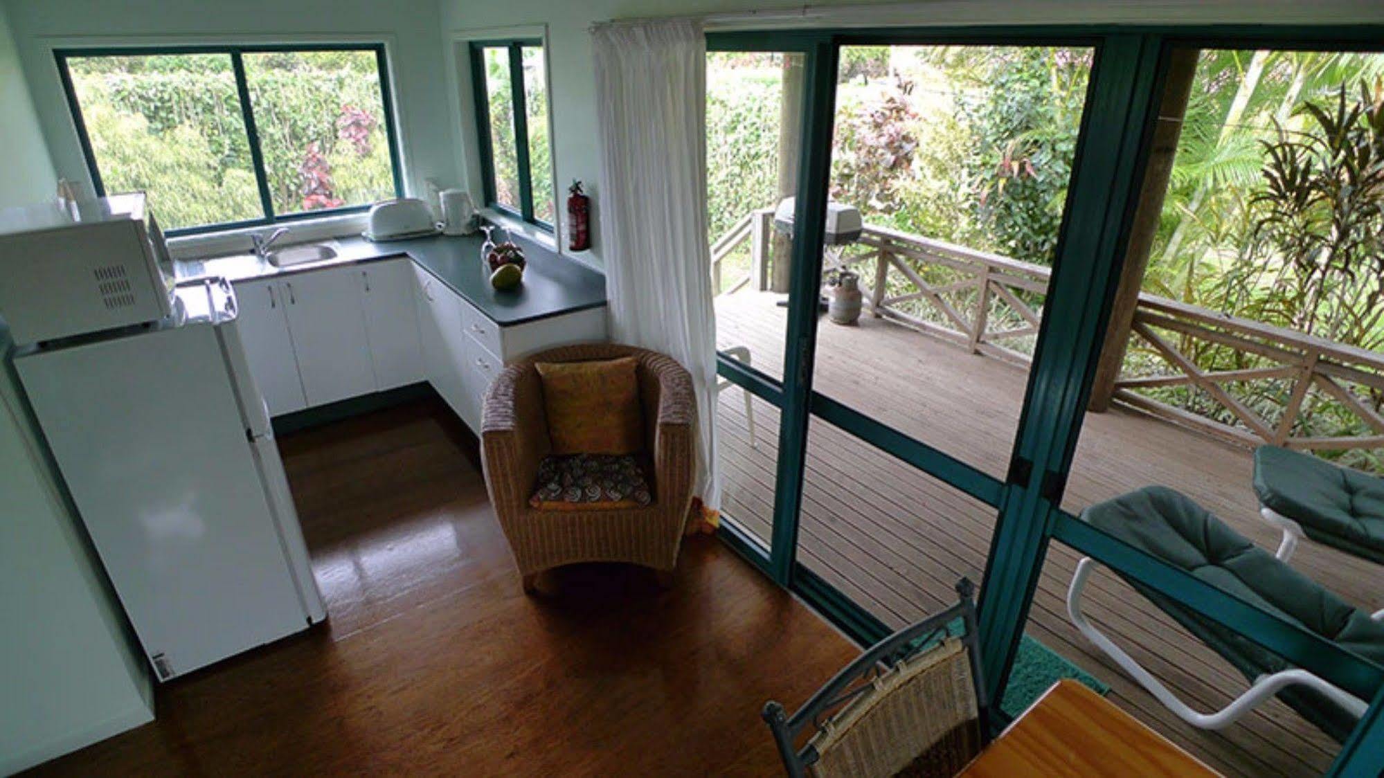 Aroa Kainga Bungalows&Apartment Rarotonga Bagian luar foto
