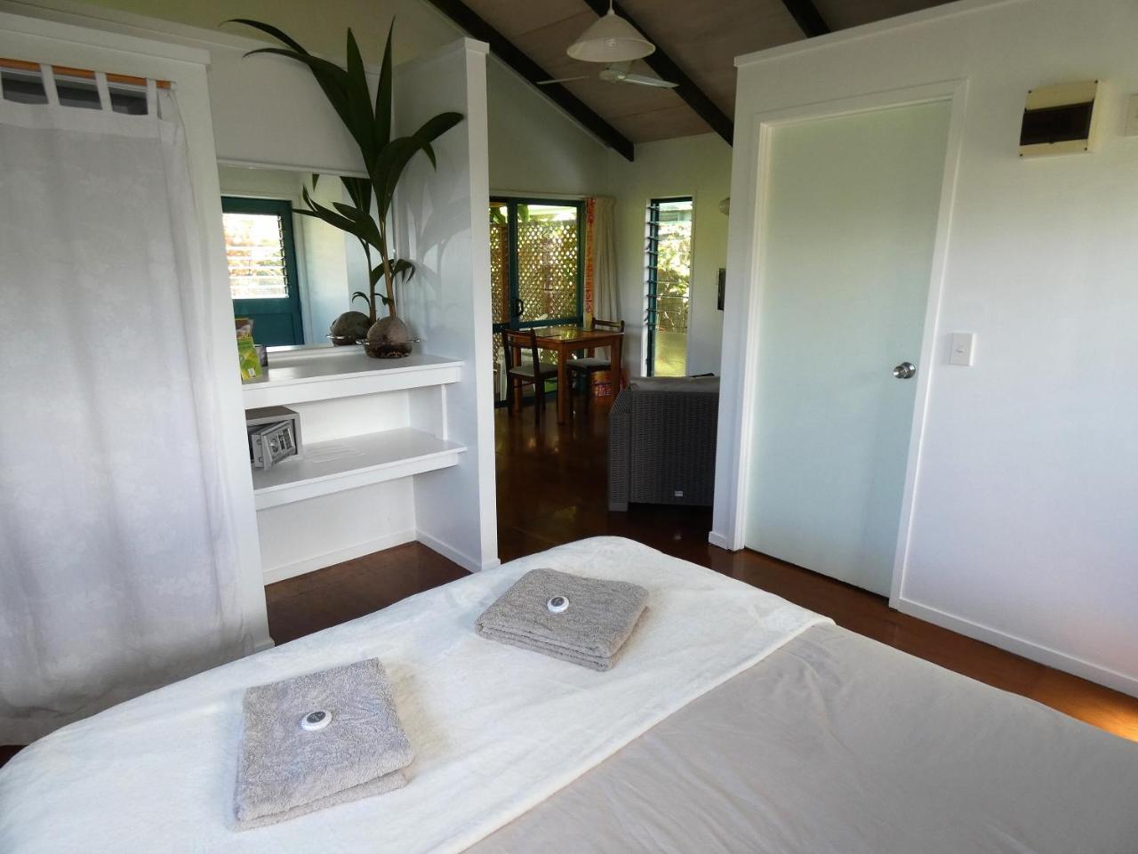 Aroa Kainga Bungalows&Apartment Rarotonga Bagian luar foto